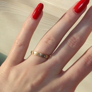 14K Vintage Solid Gold Diamond Ring